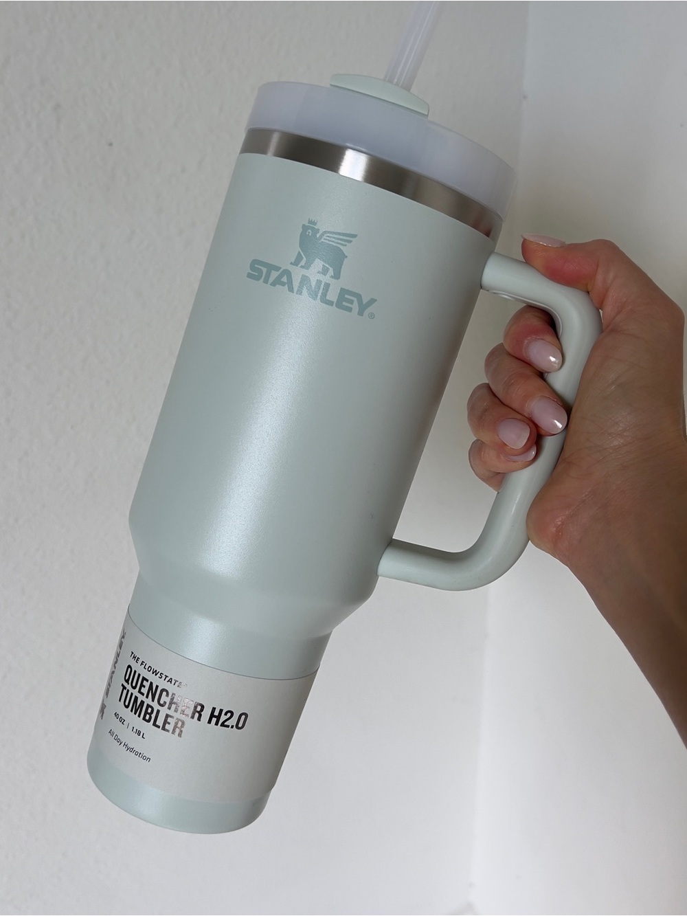 Stanley - Quencher H2.0 Tumbler with Handle & Straw 40 oz - Mist - NWT
